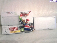 Nintendo 3DS XL - Mario Kart 7 pre-installed mini1