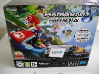 Nintendo Wii U 32 Go noire + Mario Kart 8 préinstallé - premium pack mini1